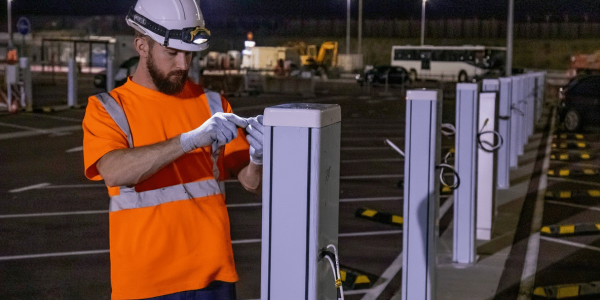 Tech IRVE borne chantier